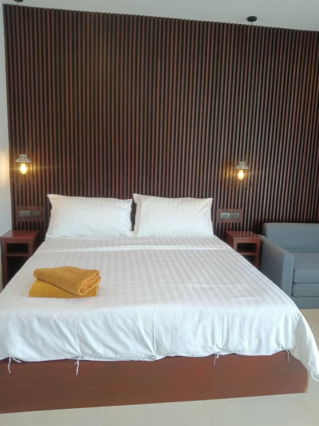 Beach House By Rose Massage Nai Thon Beach Ngoại thất bức ảnh